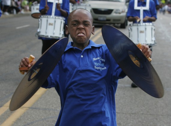 Parade 2
